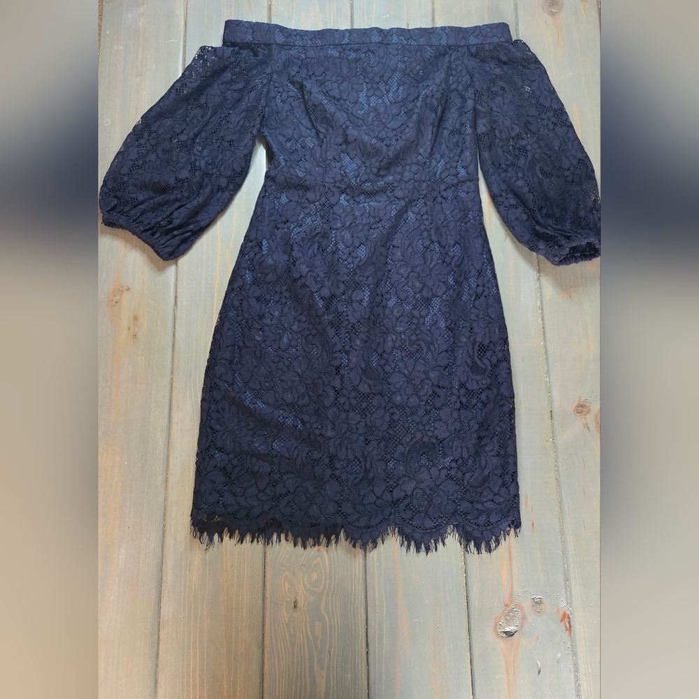 Trina Turk Navy Lace Off Shoulder Dress Size 2 Puff Sleeve Scalloped Hem